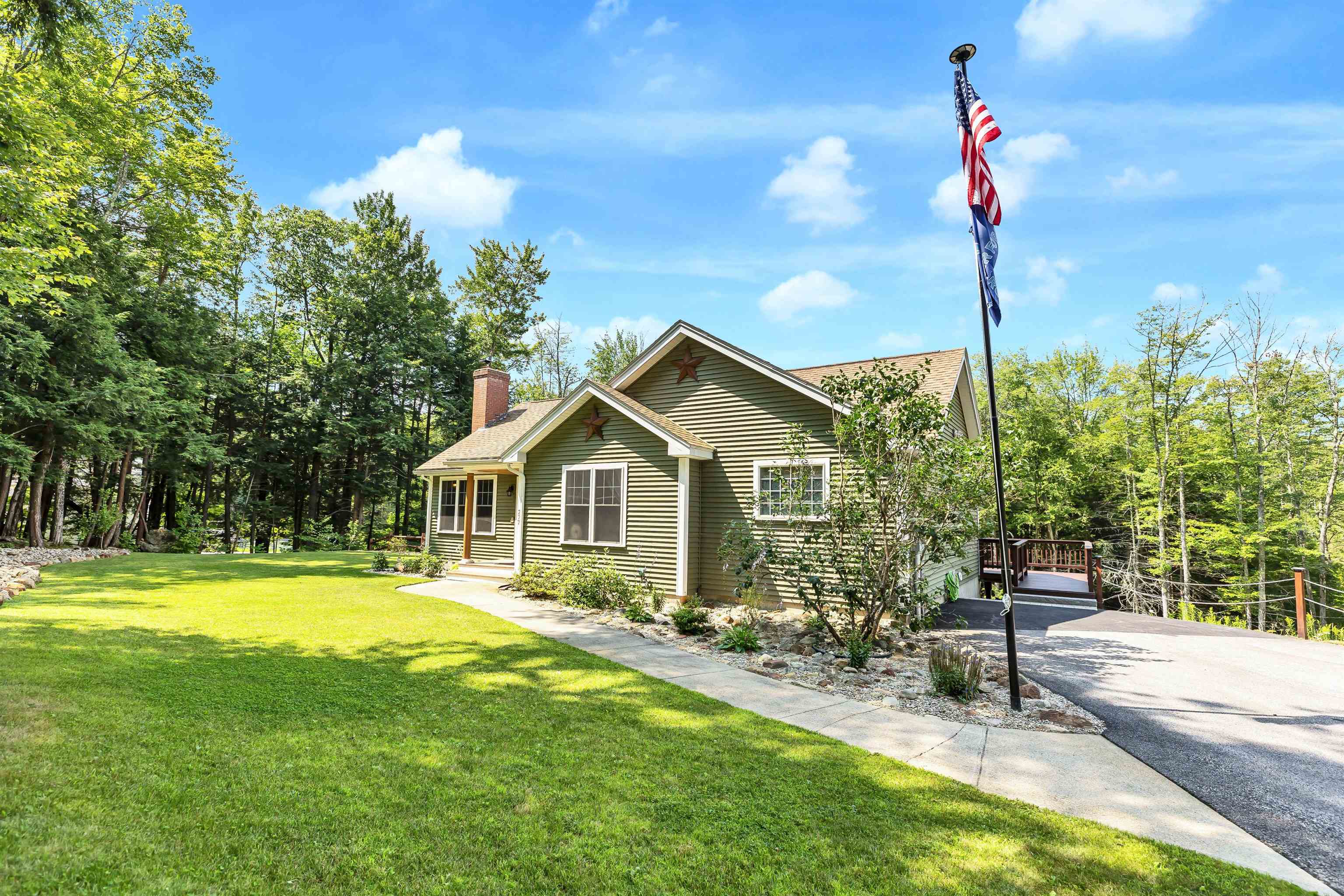 277 Buckley Road Weare, NH 03281 - Photo 13 of 40