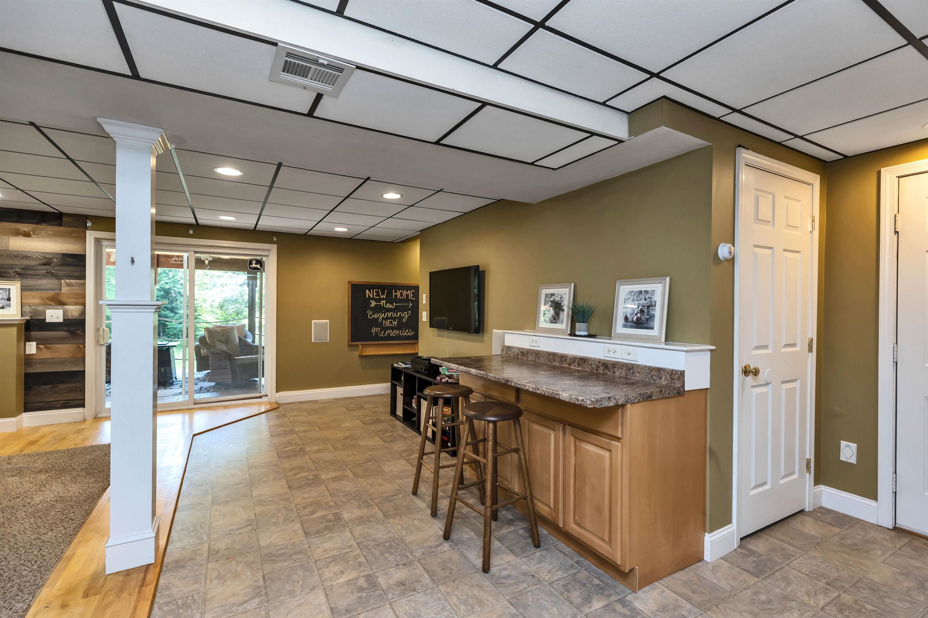 277 Buckley Road Weare, NH 03281 - Photo 18 of 40