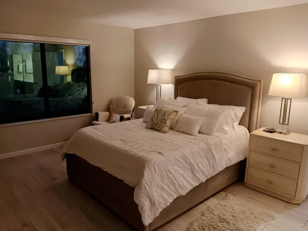 $2,500 | 13125 Chadwick Court, Unit 2, Wellington, FL 33414