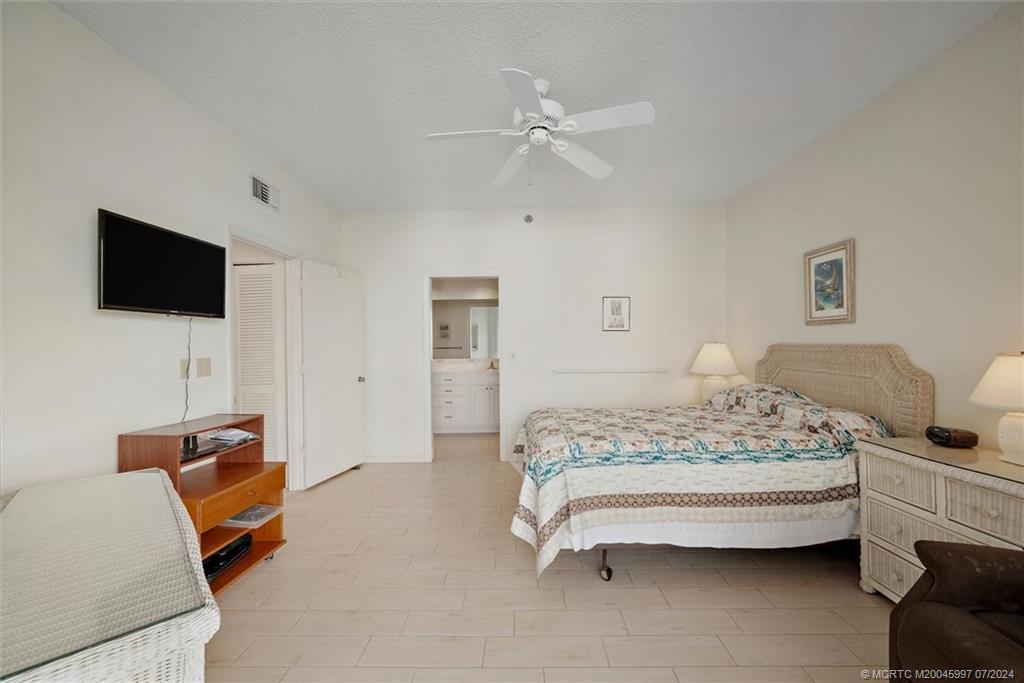 221 Northeast Plantation Road, Unit 406 Stuart, FL 34996 - Photo 23 of 49 Gallery Image 23
