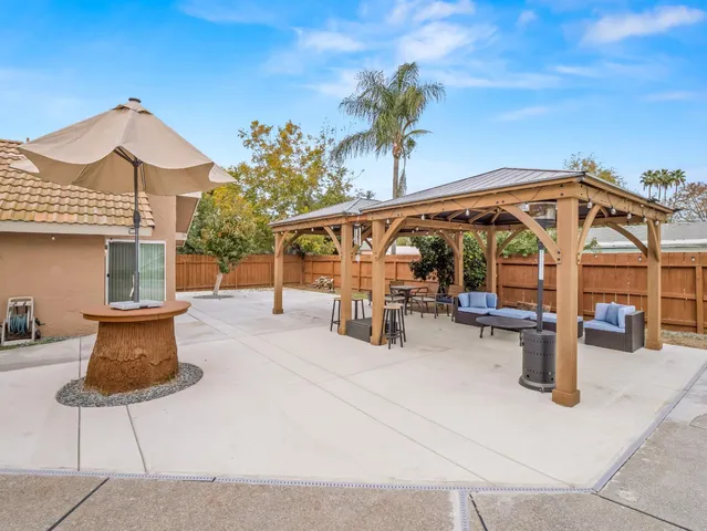 a view of a house with sitting area