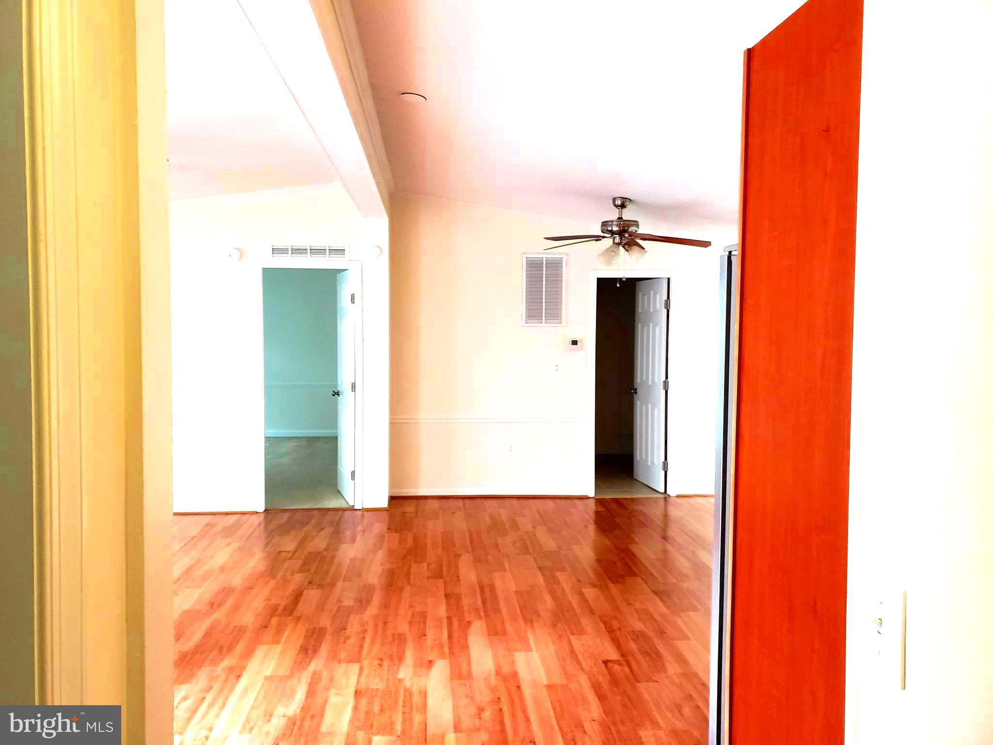 45886 South Springsteen Court California, MD 20619 - Photo 11 of 30 New flooring and fresh paint!