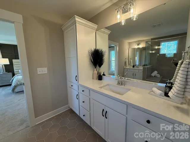 $579,500 | 5104 Verona Road, Charlotte, NC 28213