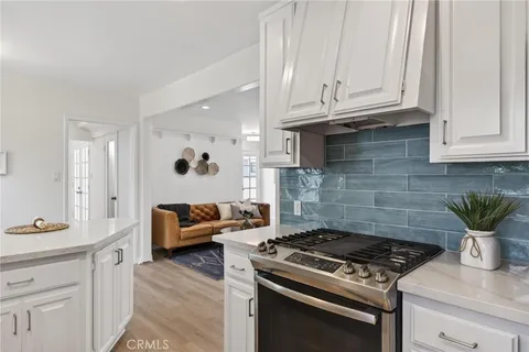 $1,949,000 | 1300 South Gertruda Avenue, Redondo Beach, CA 90277