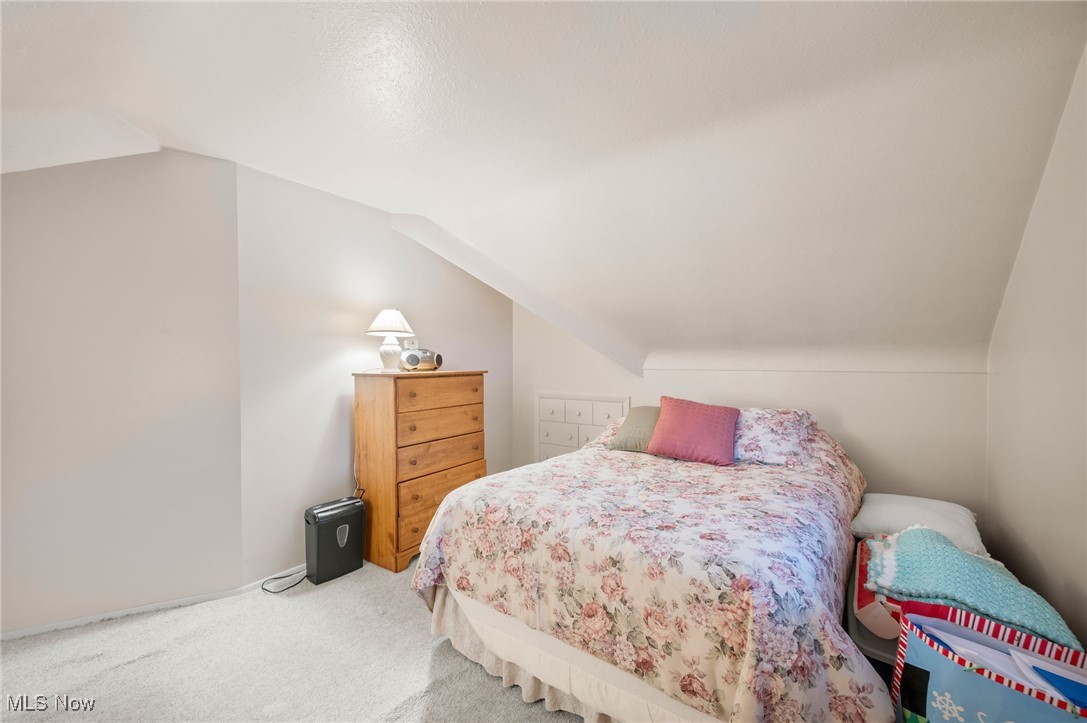 29950 Elgin Road Wickliffe, OH 44092 - Photo 28 of 40 Second-floor bedroom and or bonus room!
