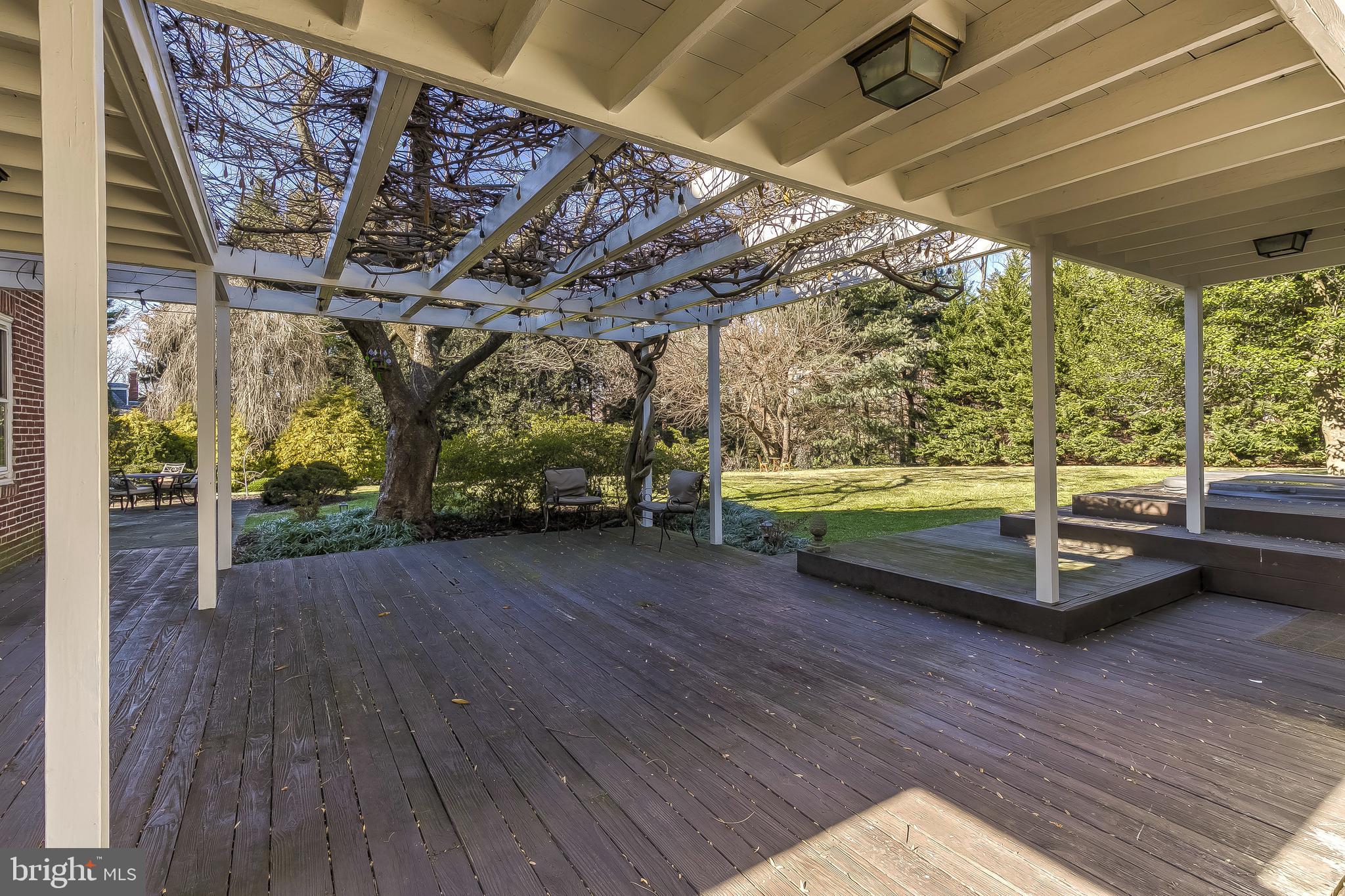 10 Whitfield Road Baltimore, MD 21210 - Photo 48 of 53 Pergola Covered Deck