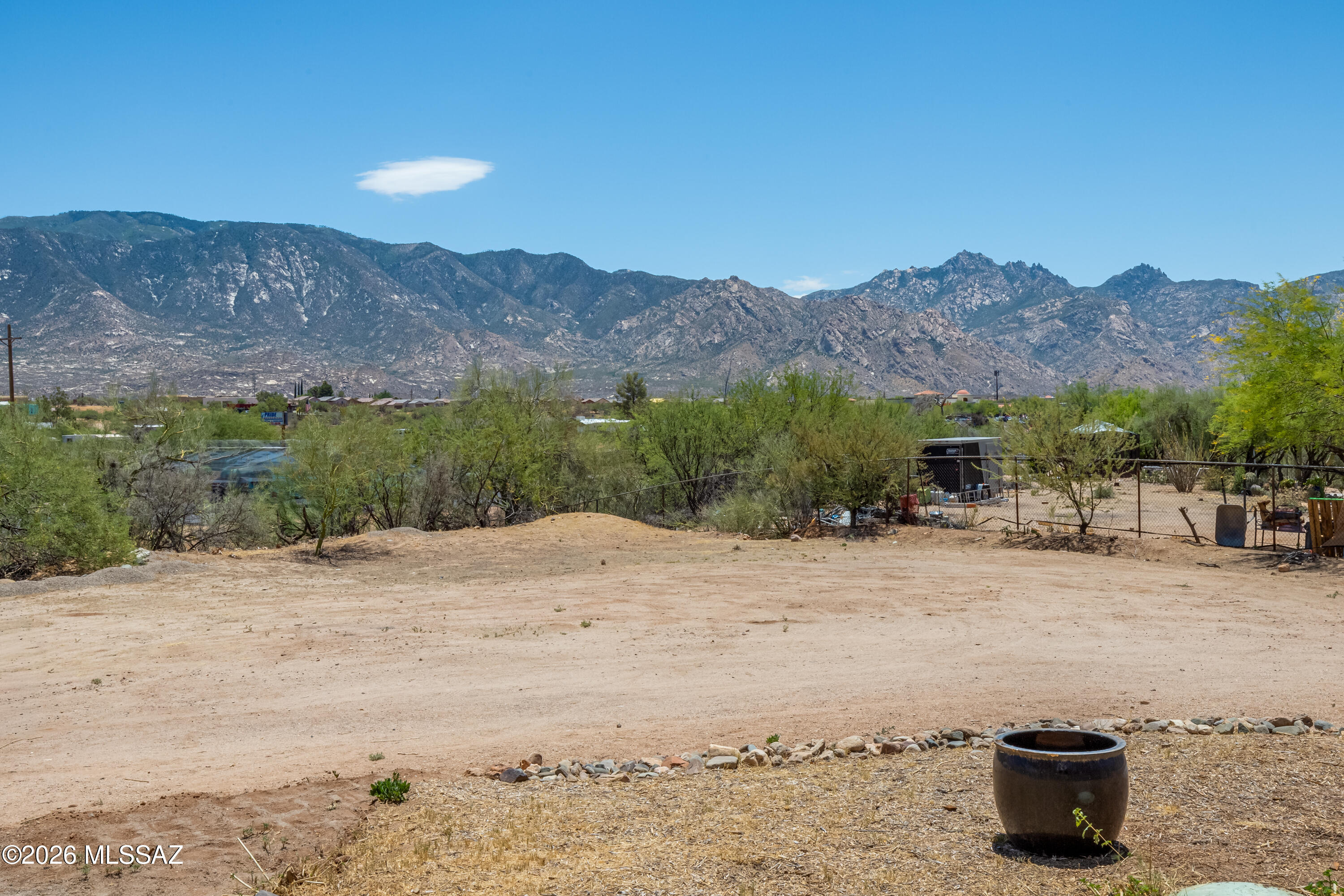 15535 North Oracle Road Tucson, AZ 85739 - Photo 3 of 29