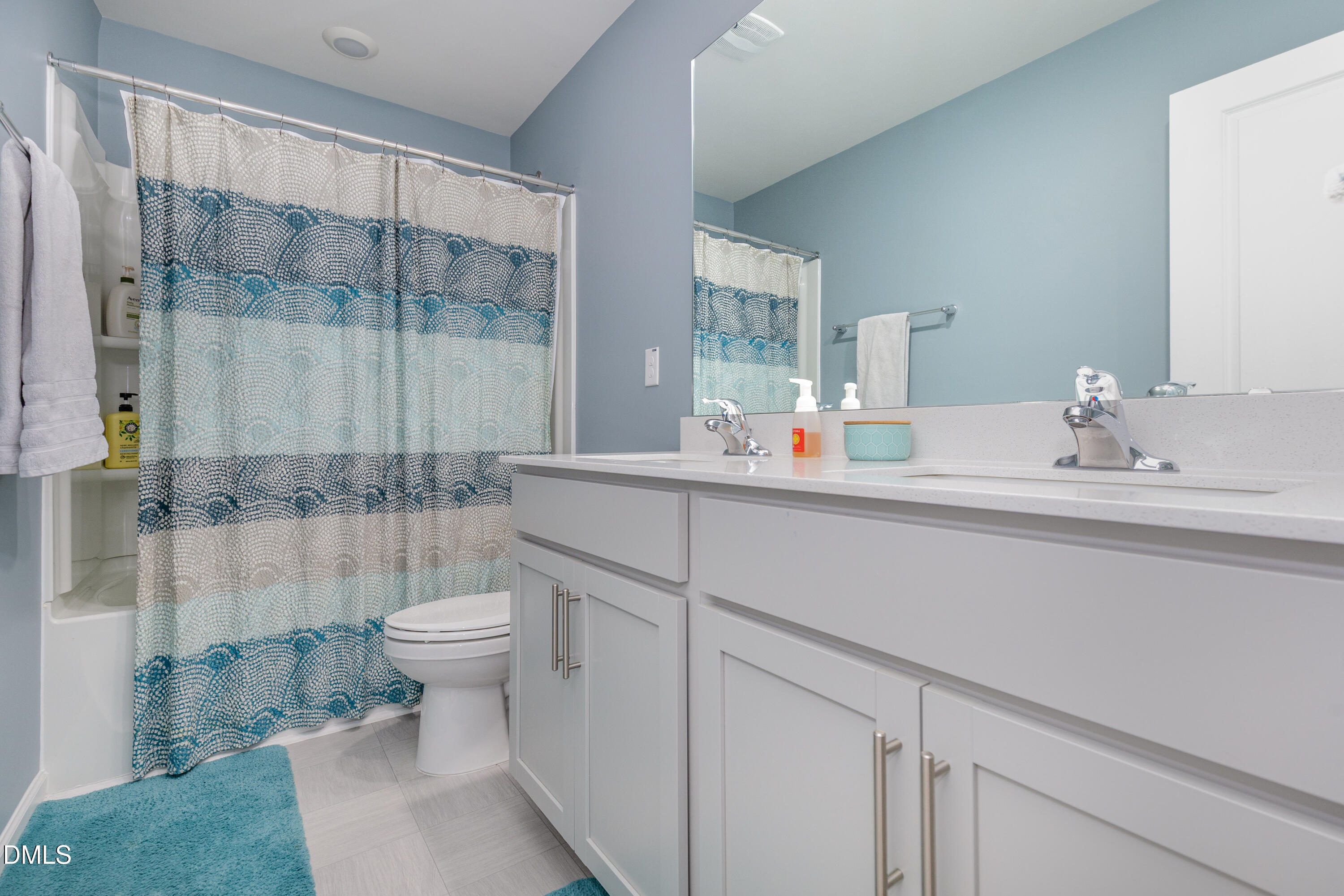 101 River Bank Road Fuquay-Varina, NC 27526 - Photo 18 of 27 Secondary bathroom-upper level