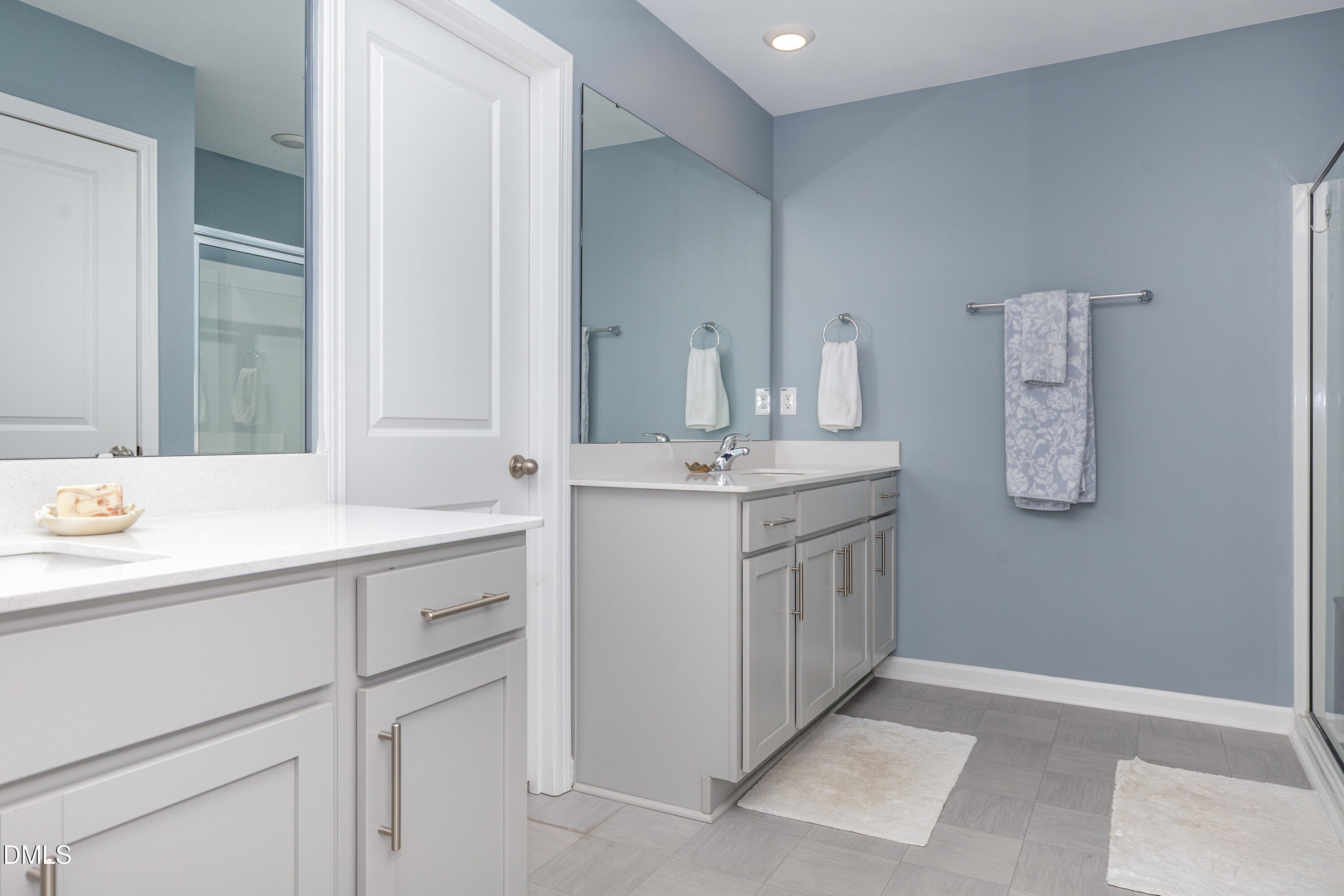 101 River Bank Road Fuquay-Varina, NC 27526 - Photo 7 of 27 Primary bathroom