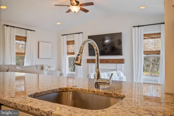 $515,000 | 6 Pickett Road, Lutherville-Timonium, MD 21093