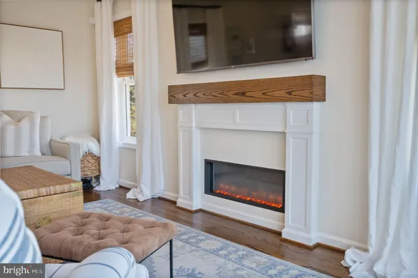 $515,000 | 6 Pickett Road, Lutherville-Timonium, MD 21093