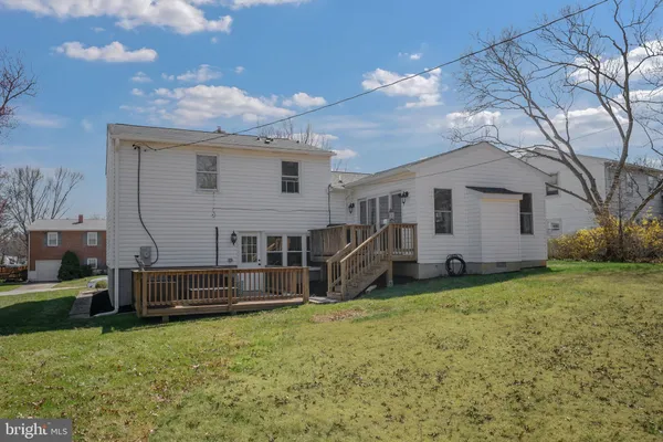 $515,000 | 6 Pickett Road, Lutherville-Timonium, MD 21093