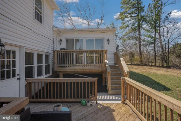 $515,000 | 6 Pickett Road, Lutherville-Timonium, MD 21093