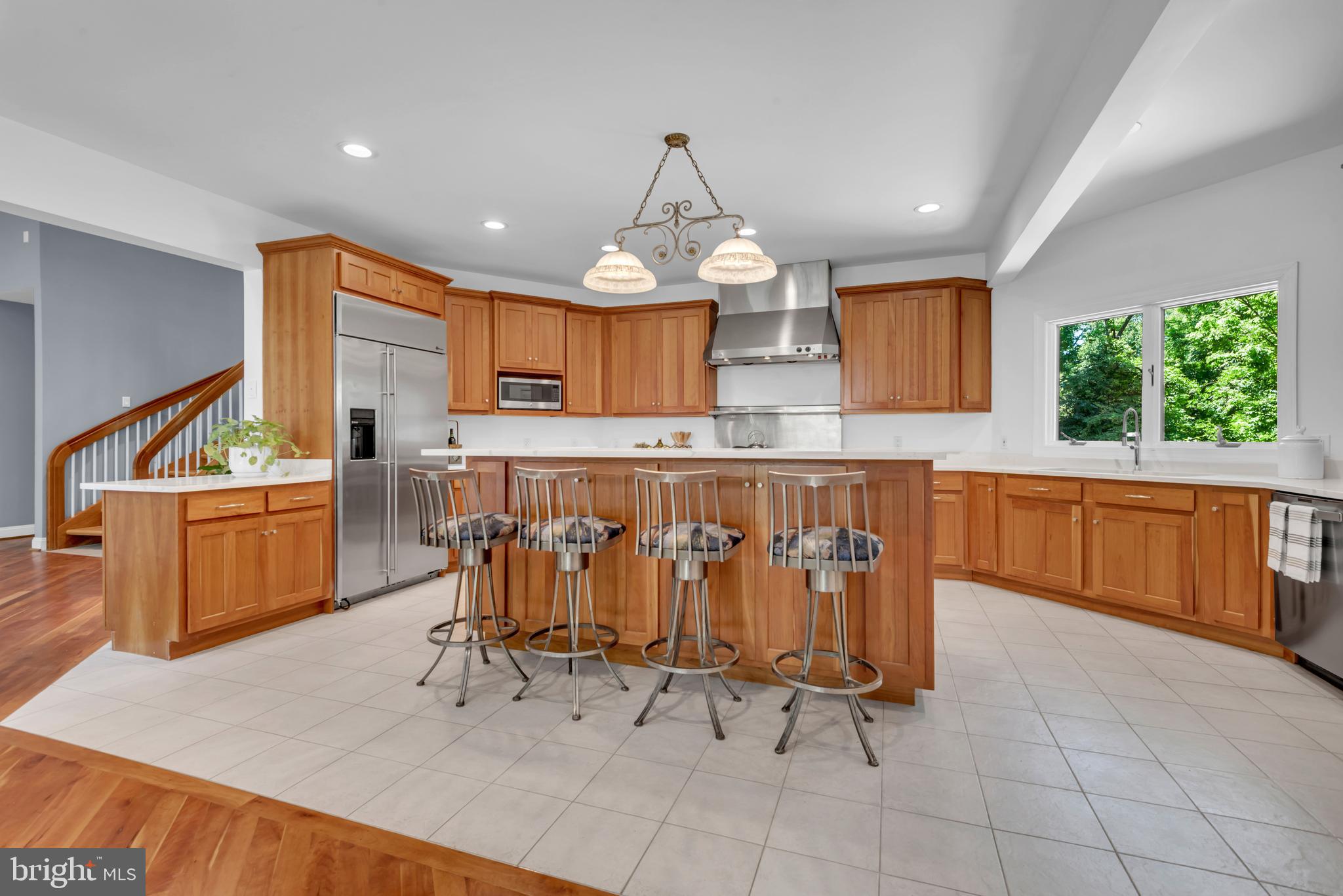 1603 Waters Ridge Court Arnold, MD 21012 - Photo 18 of 94 Kitchen with Breakfast Bar seating for 4