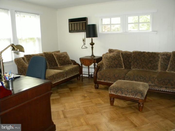 5 Melvin Road Phoenixville, PA 19460 - Photo 5 of 17 Dining Room