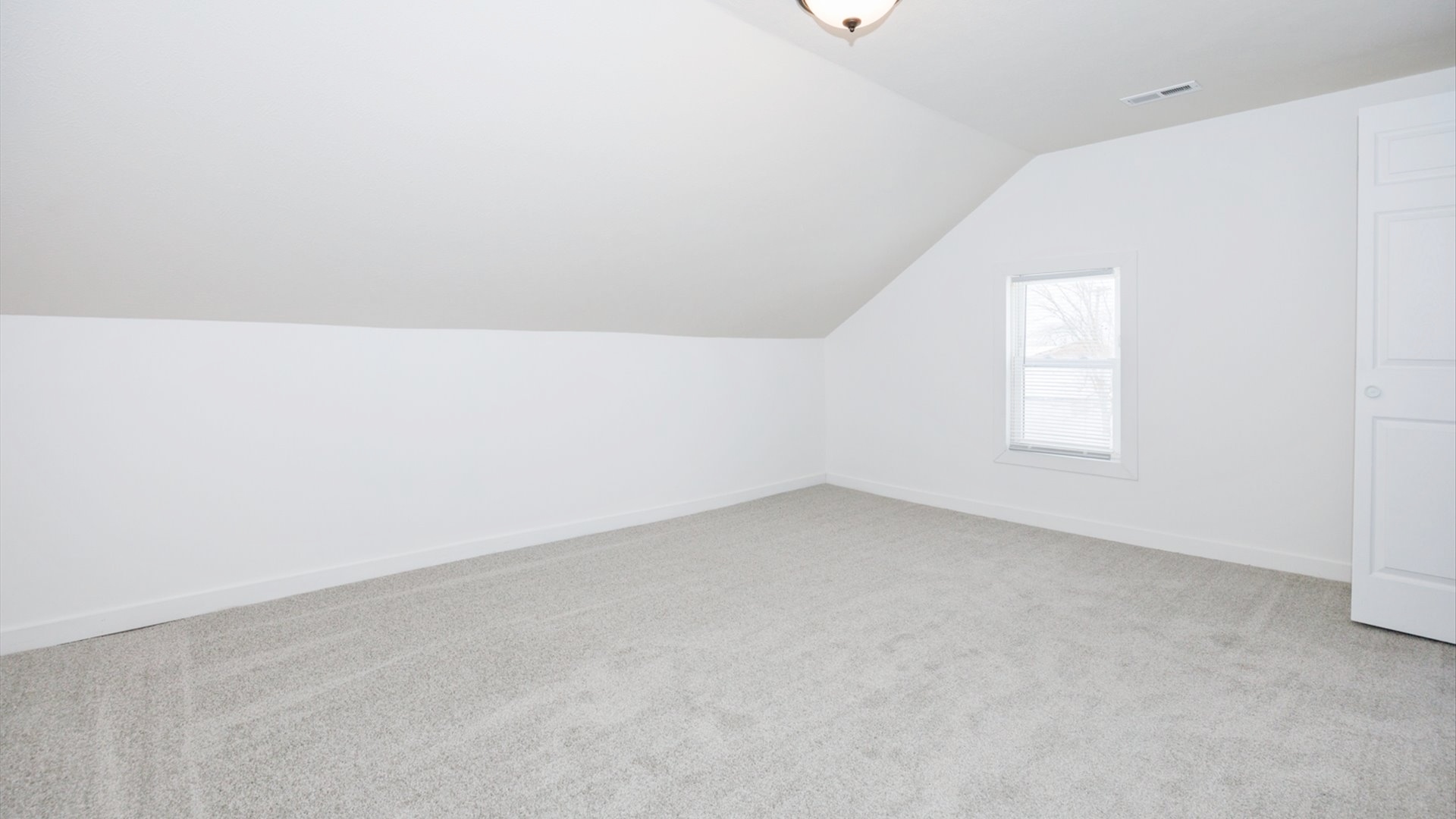300 East South Street Atlanta, IL 61723 - Photo 35 of 69