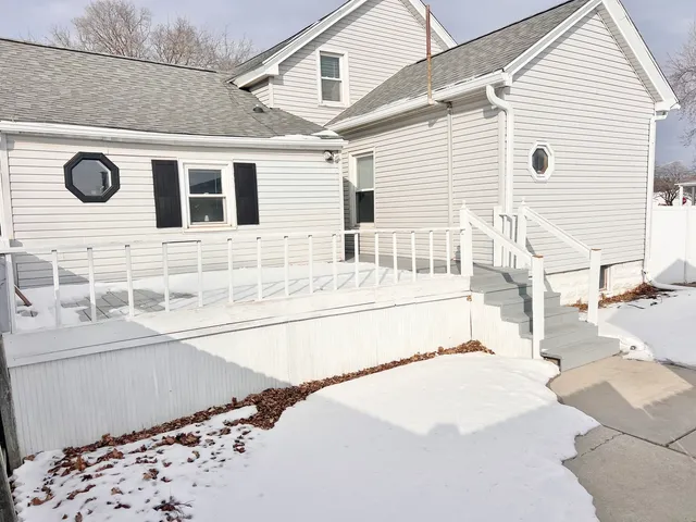 $249,900 | 300 East South Street, Atlanta, IL 61723