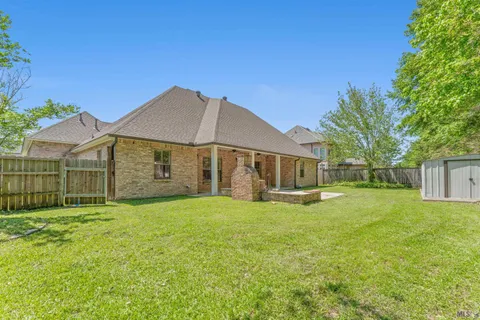 $505,000 | 35261 Beverly Hills Drive, Prairieville, LA 70769