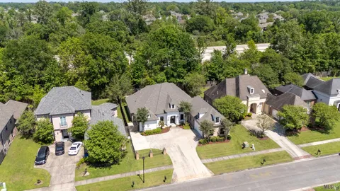 $505,000 | 35261 Beverly Hills Drive, Prairieville, LA 70769