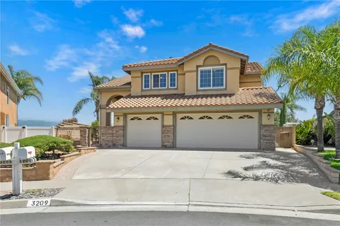 $1,249,000 | 3209 Crystal Ridge Circle, Corona, CA 92882