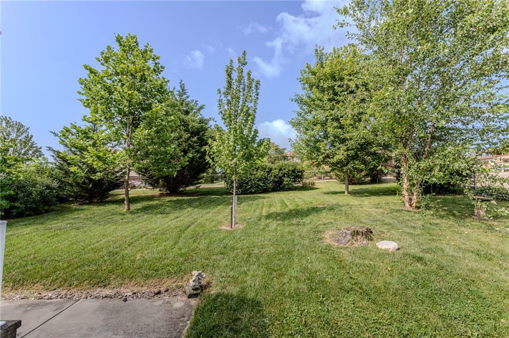 57 8th Street Uniontown, PA 15401 - Photo 3 of 40