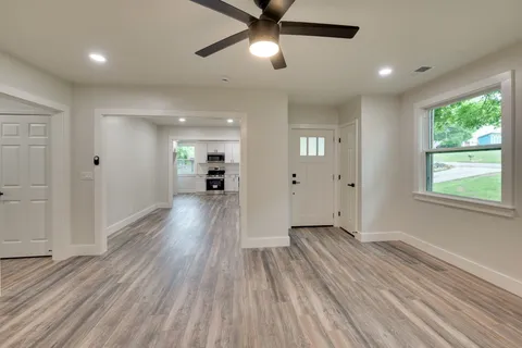 $549,900 | 2420 Pafford Drive, Nashville, TN 37206