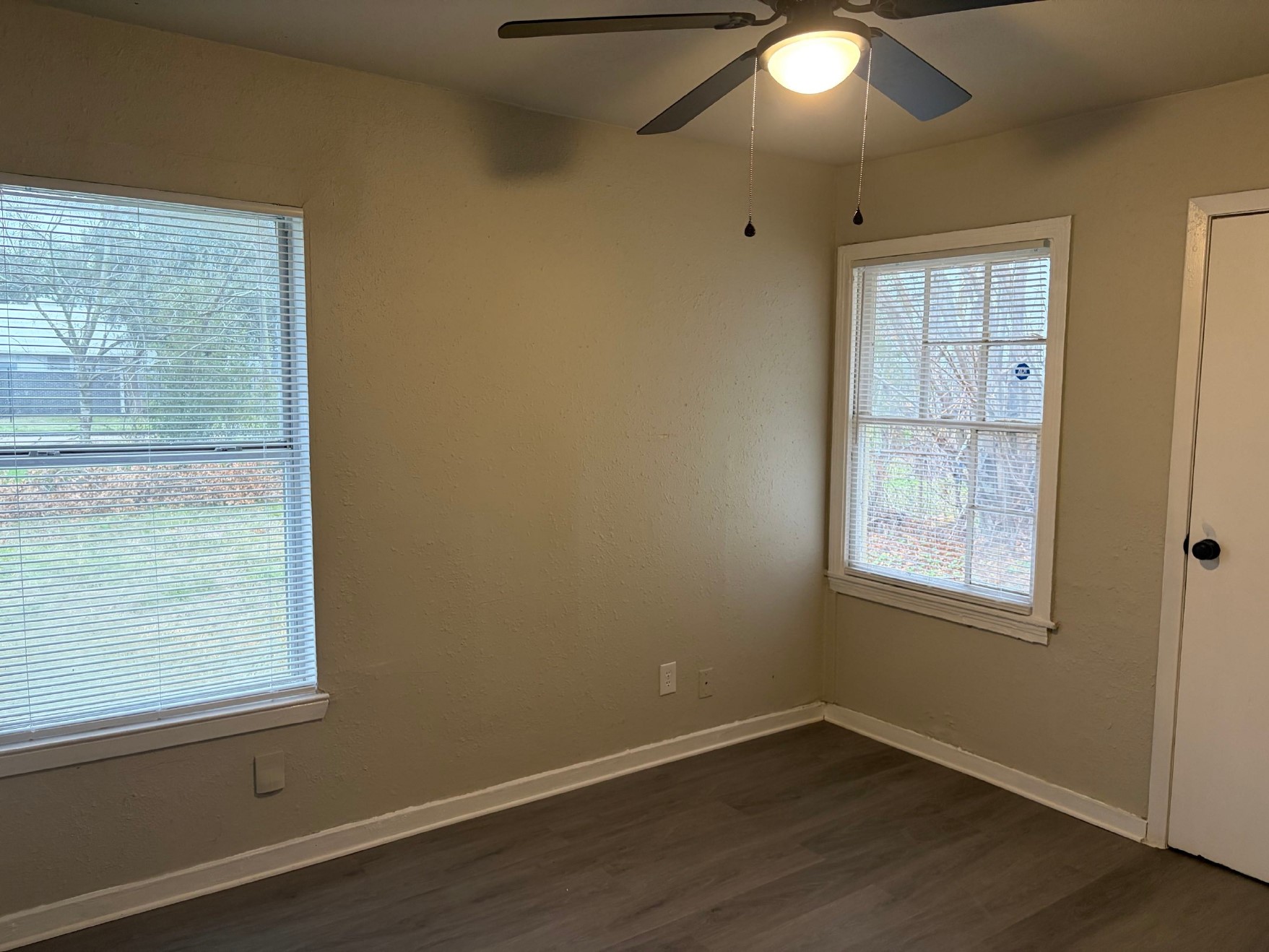 5322 Pershing Street Houston, TX 77033 - Photo 14 of 22