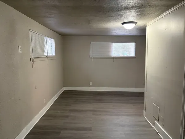 $1,700 | 5322 Pershing Street, Houston, TX 77033