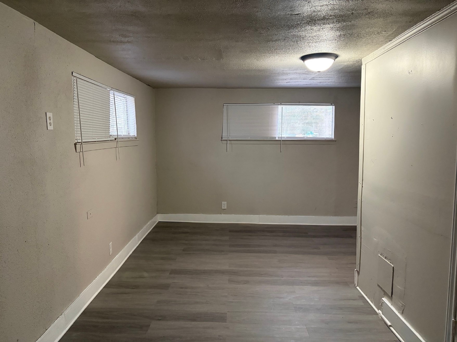 5322 Pershing Street Houston, TX 77033 - Photo 16 of 22