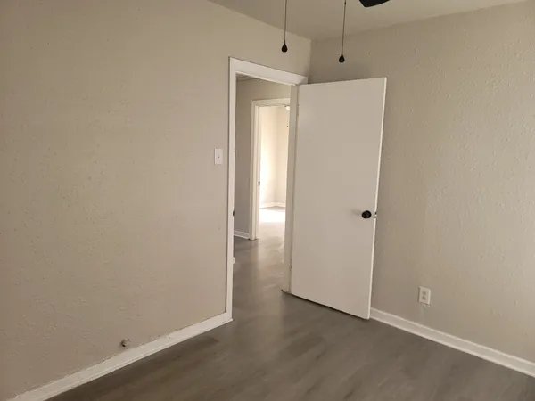 $1,700 | 5322 Pershing Street, Houston, TX 77033