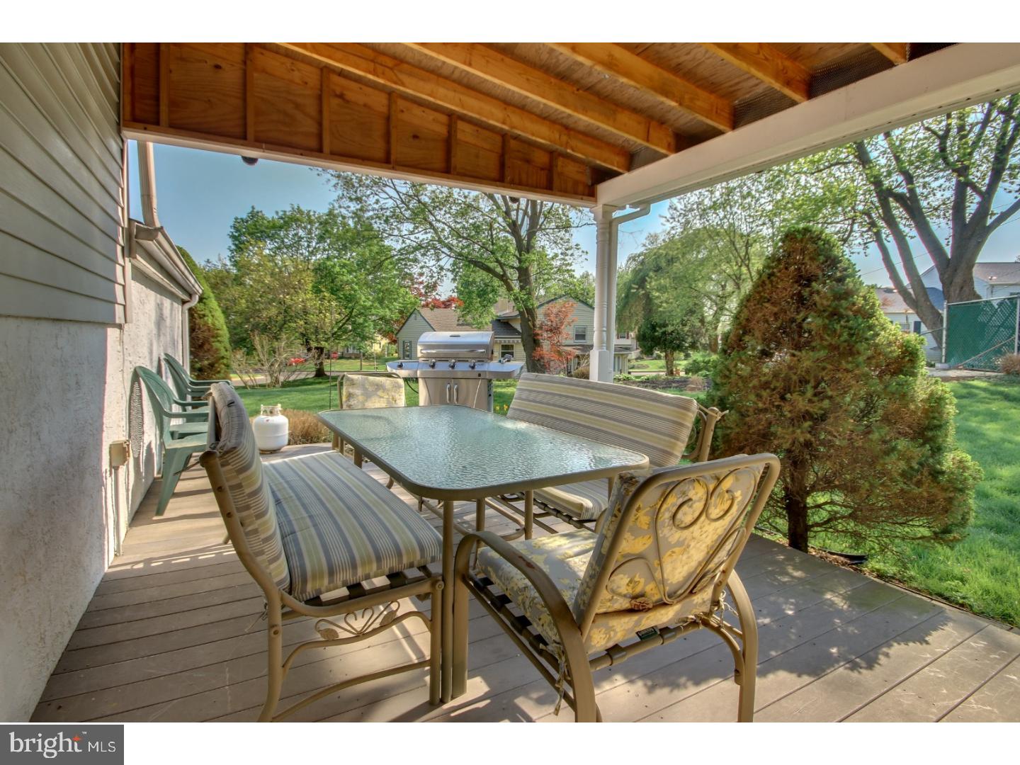 662 Paddock Road Southampton, PA 18966 - Photo 23 of 25 Patio