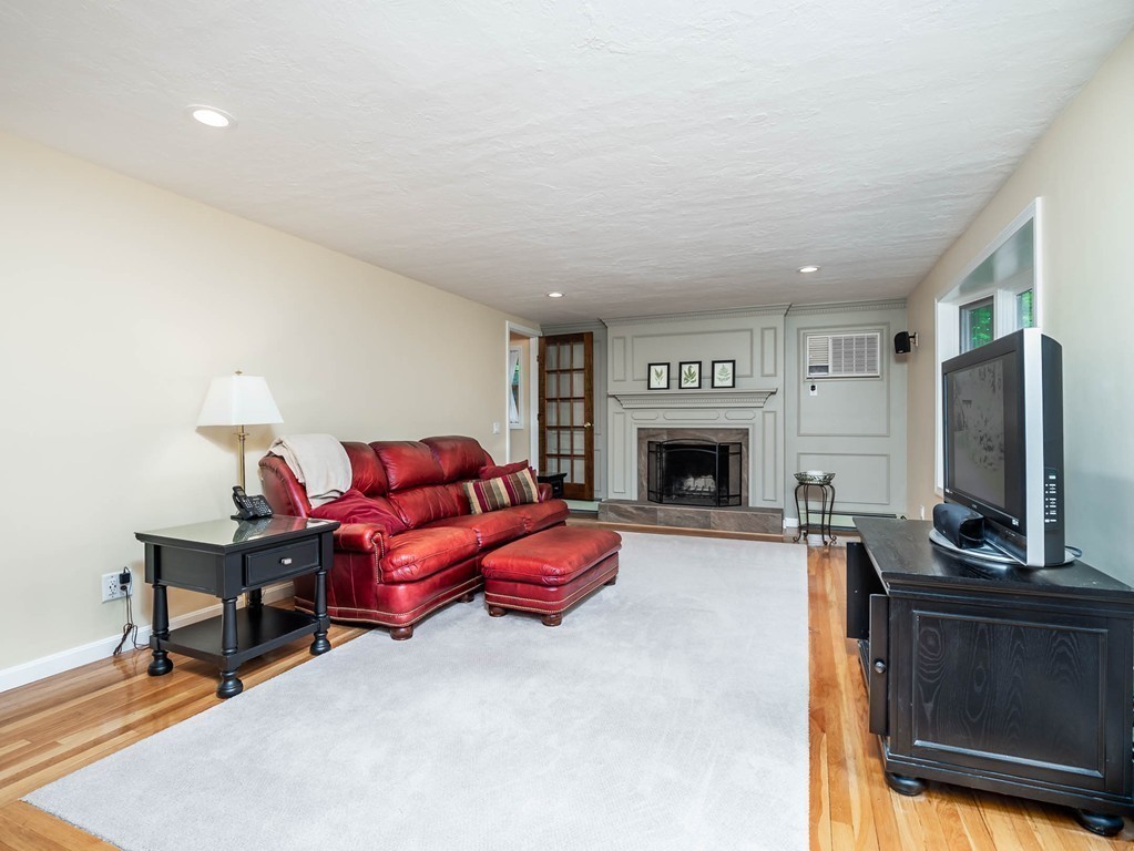94 Newell Road Holden, MA 01520 - Photo 18 of 30 Gallery Image 18