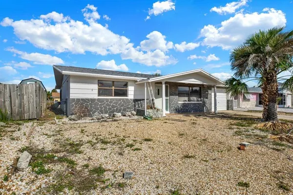$319,000 | 13605 Garris Drive, Hudson, FL 34667