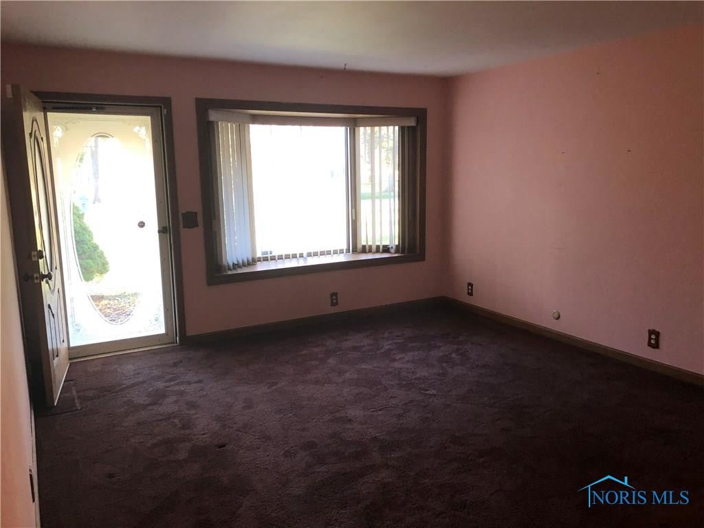 9105 Garden Road Maumee, OH 43537 - Photo 10 of 15 Gallery Image 10