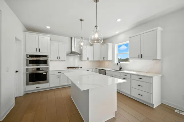 $599,435 | 12103 Aurora Avenue, Rogers, MN 55374