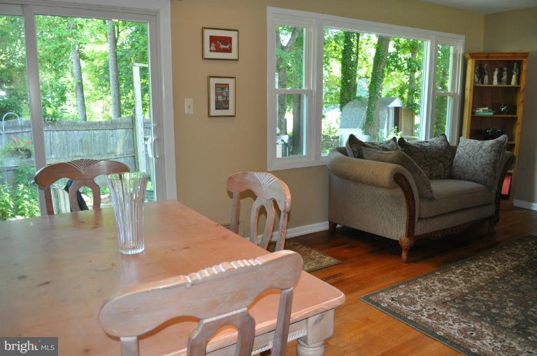 7845 Brompton Street Springfield, VA 22152 - Photo 12 of 21 Interior (General)