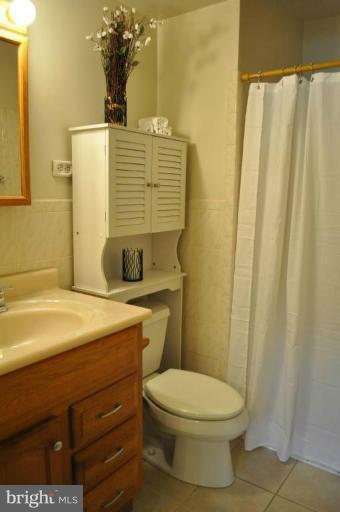 7845 Brompton Street Springfield, VA 22152 - Photo 15 of 21 Bath (Master)