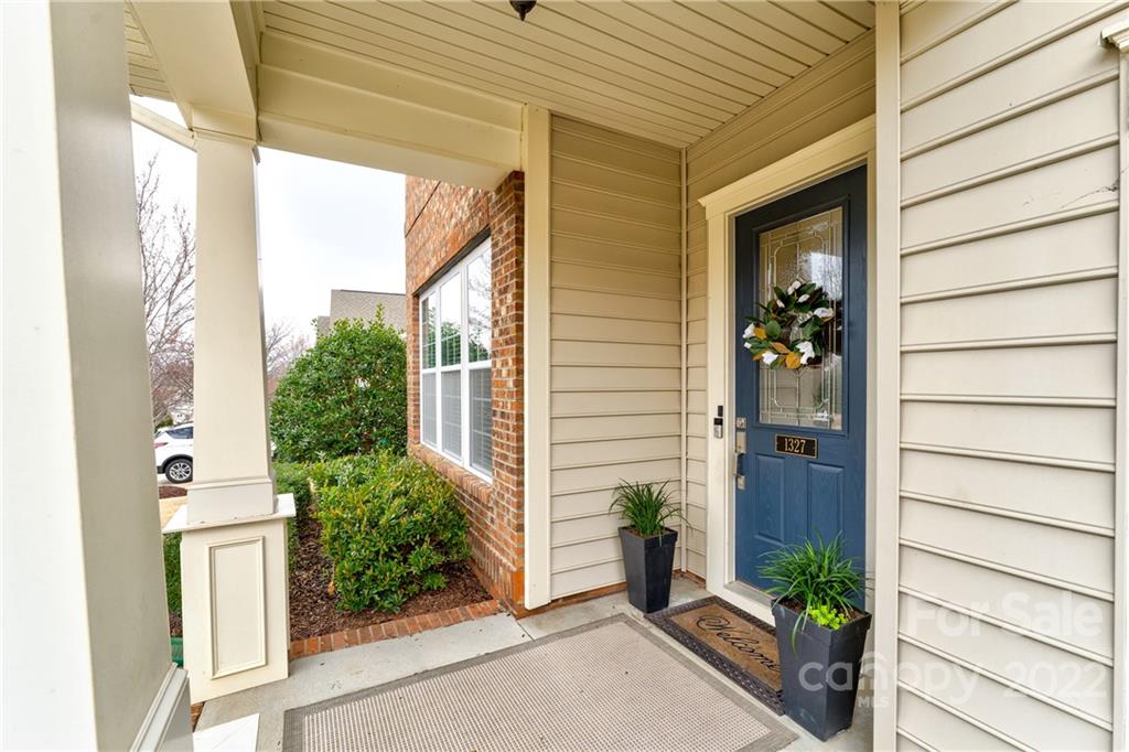 1327 Secret Path Drive, Unit 282 Fort Mill, SC 29708 - Photo 3 of 34 Gallery Image 3