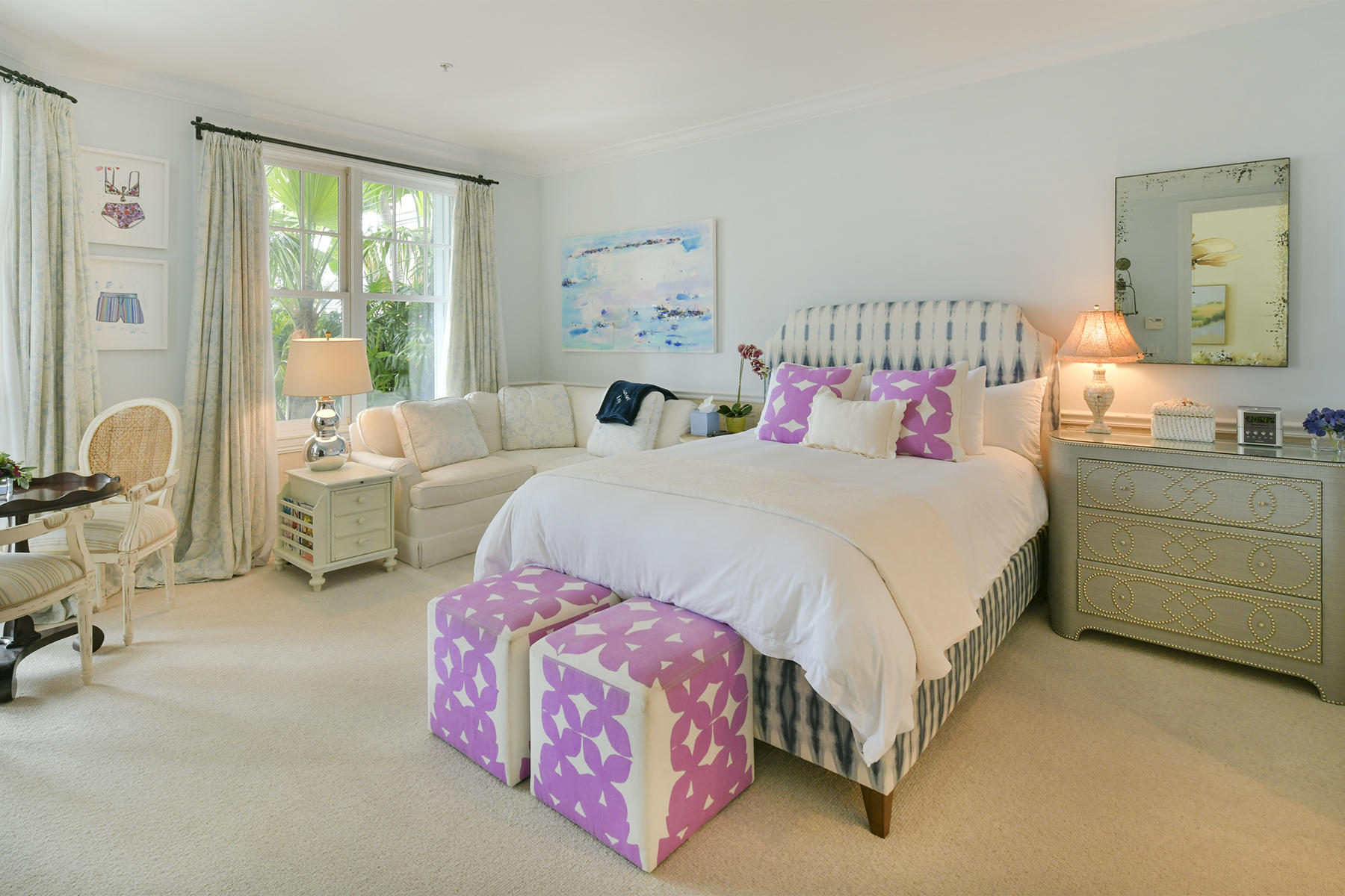 5 Sunset Key Drive Key West, FL 33040 - Photo 19 of 37 a spacious bedroom with a bed a table and large windows