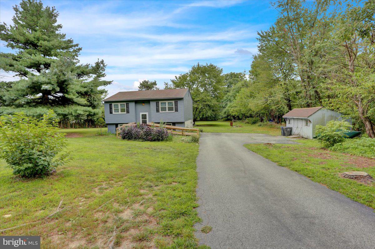 27 West Conestoga Road Elverson, PA 19520 - Photo 2 of 27 Gallery Image 2