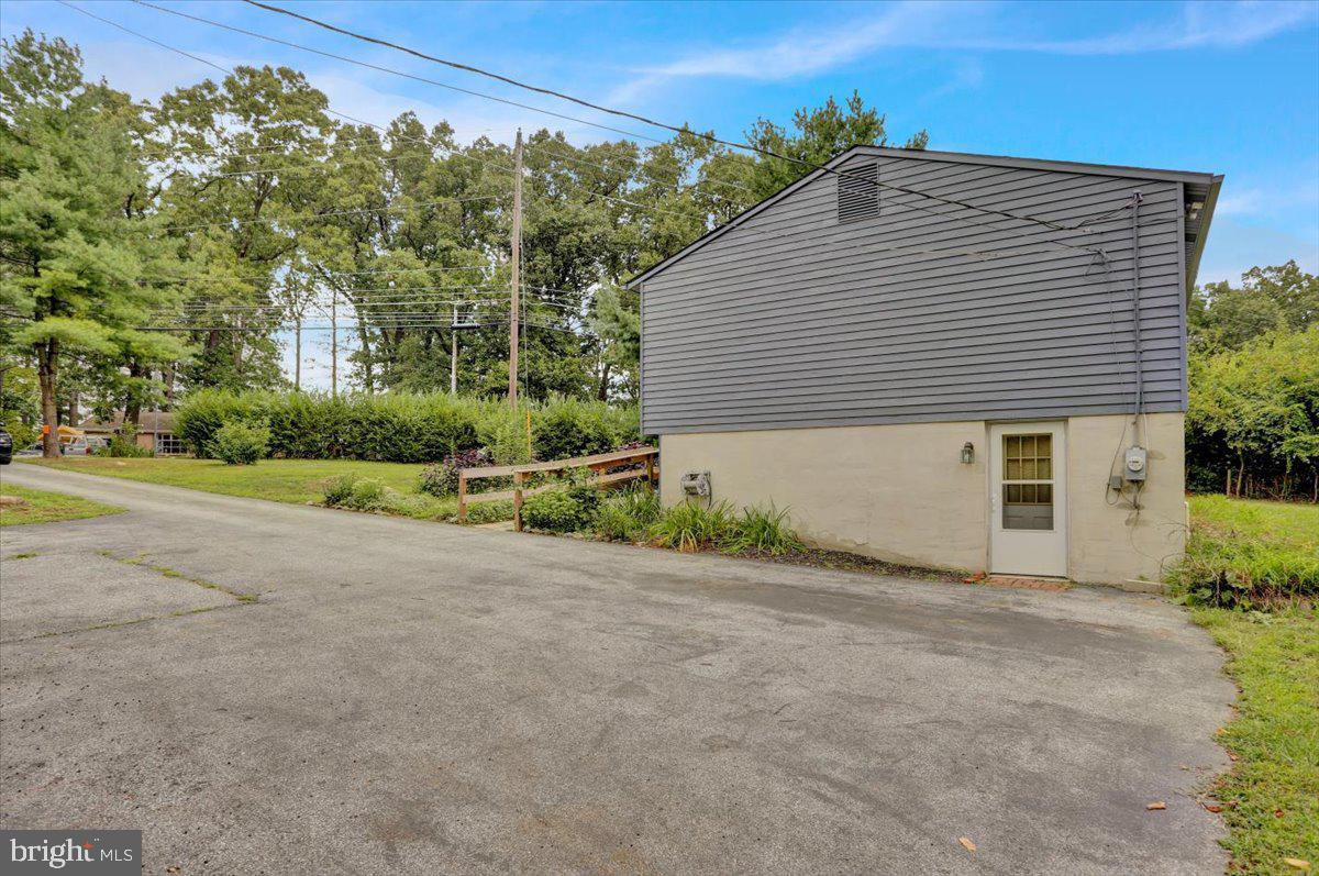 27 West Conestoga Road Elverson, PA 19520 - Photo 26 of 27 Gallery Image 26