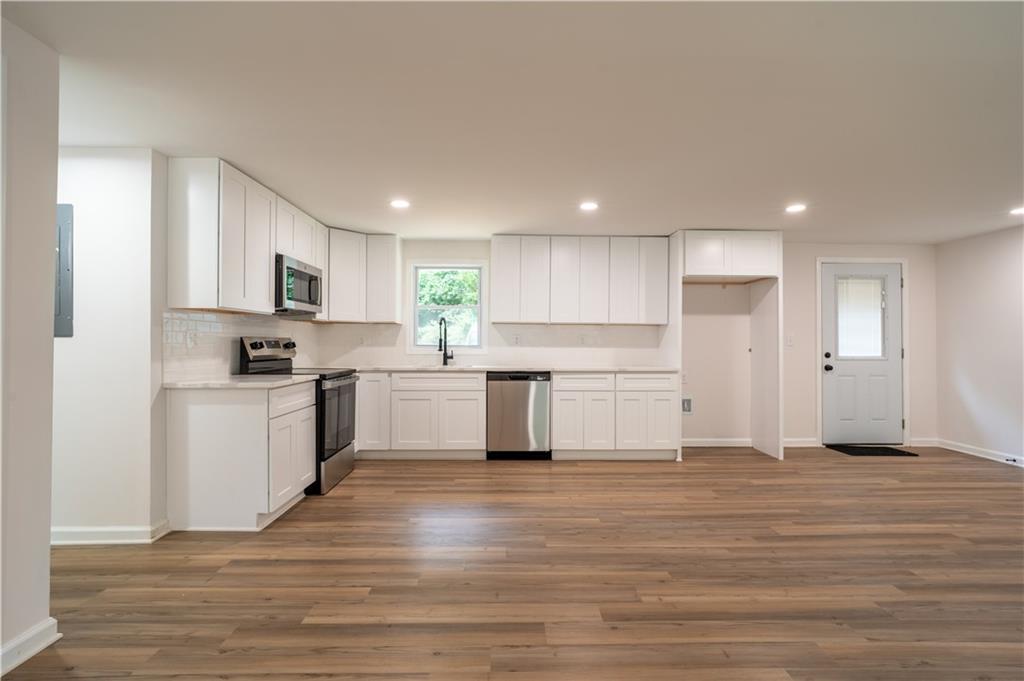 321 Scoggins Road Dallas, GA 30157 - Photo 4 of 15