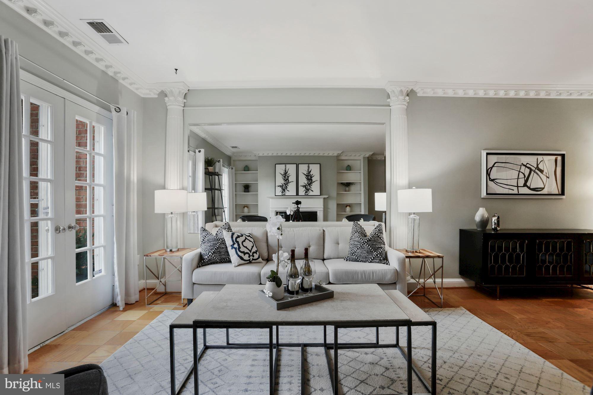 1648 Beekman Place Northwest, Unit D Washington, DC 20009 - Photo 15 of 37 Living Room