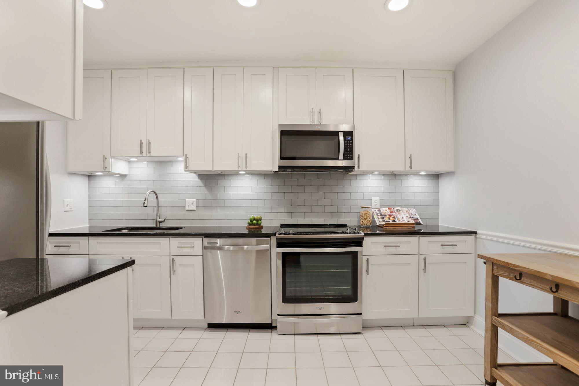 1648 Beekman Place Northwest, Unit D Washington, DC 20009 - Photo 19 of 37 Kitchen