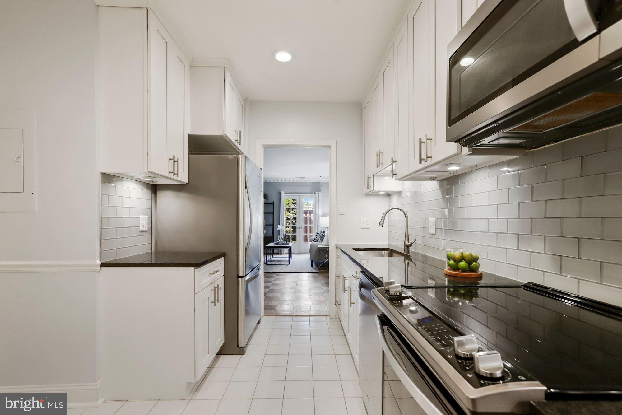 1648 Beekman Place Northwest, Unit D Washington, DC 20009 - Photo 21 of 37 Kitchen