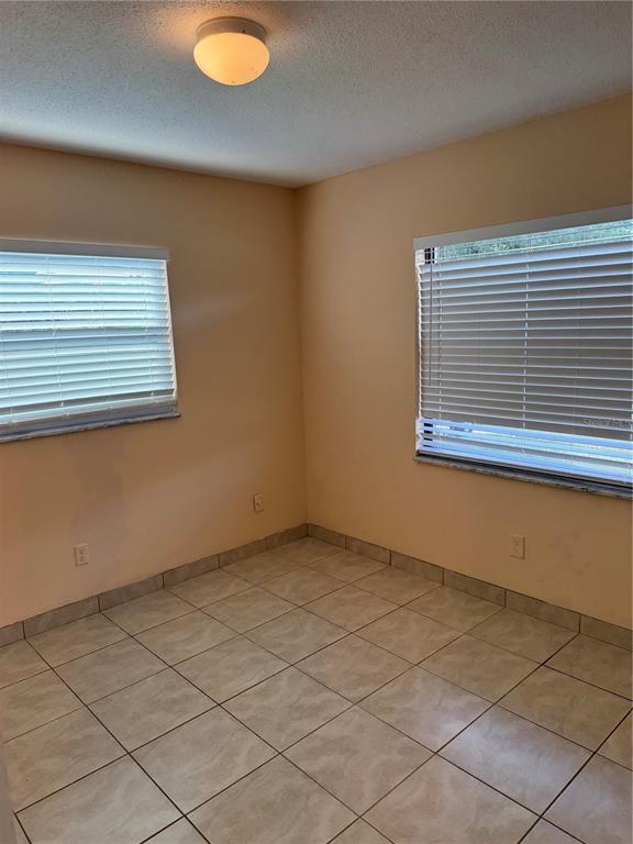 5816 Viking Road Orlando, FL 32808 - Photo 7 of 12
