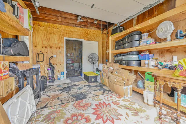 a view of an outdoor space