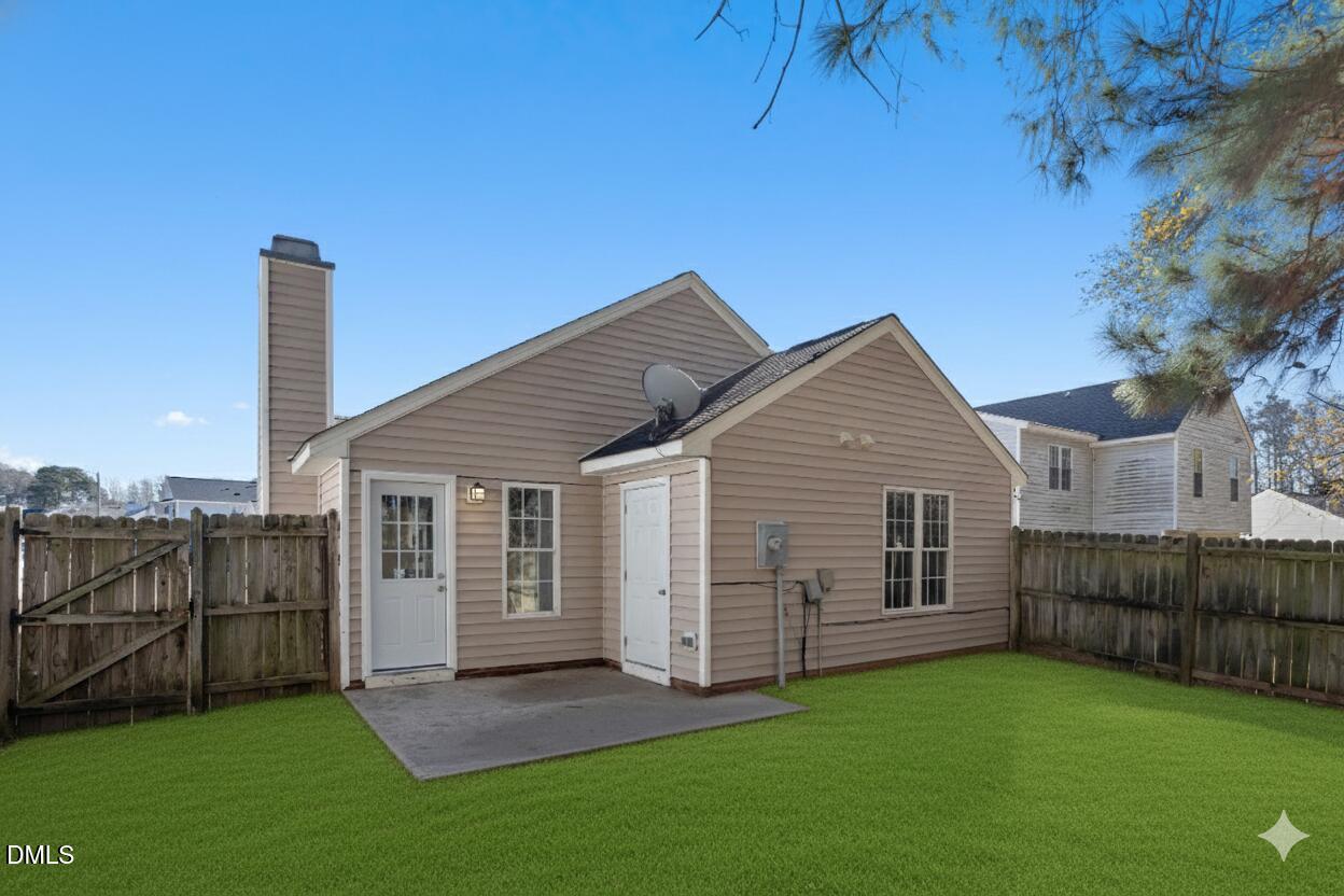 4100 Mindspring Drive Raleigh, NC 27610 - Photo 19 of 20 621 dennis back