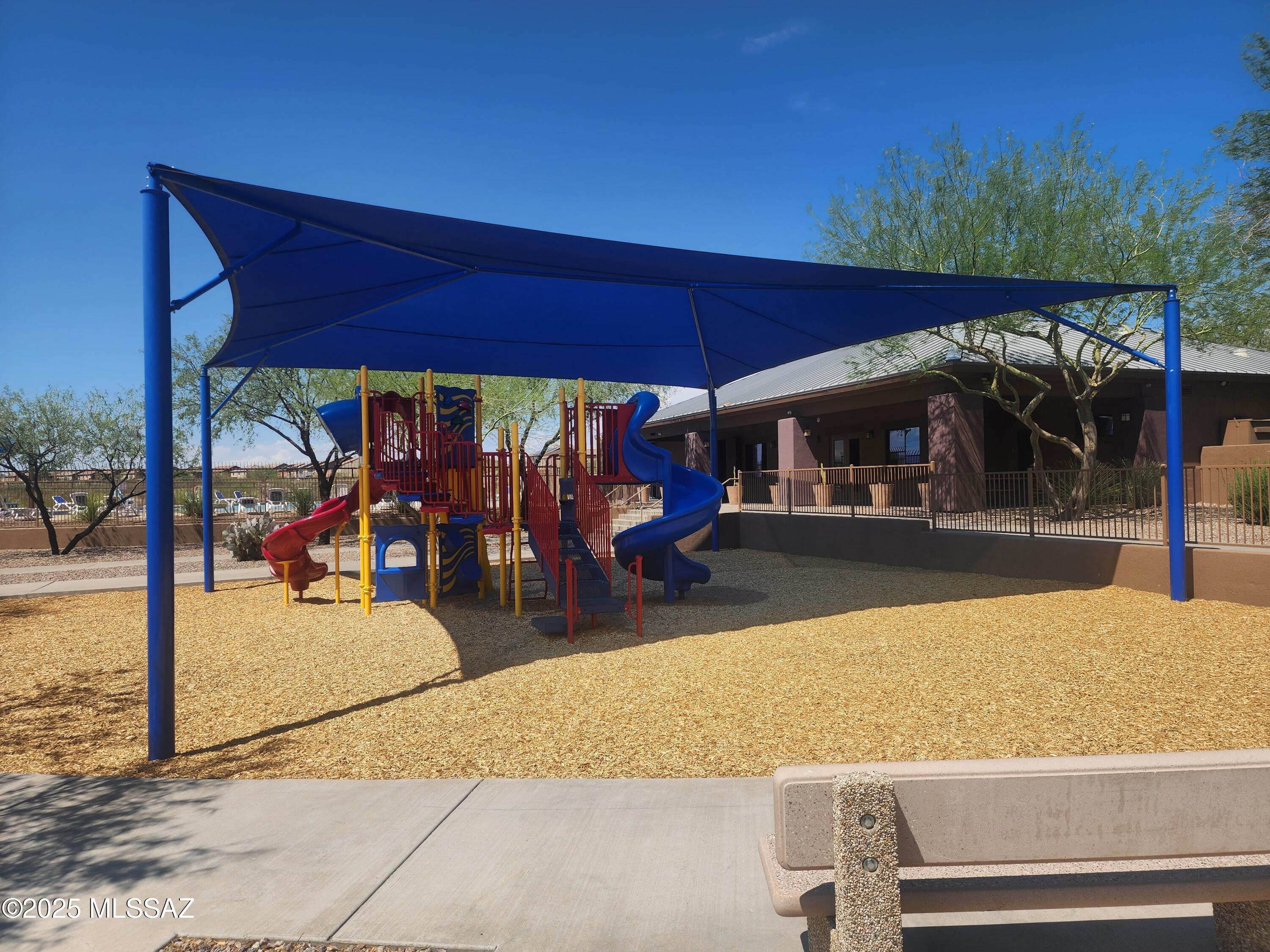 5781 Cedar Ridge Road Tucson, AZ 85747 - Photo 4 of 21