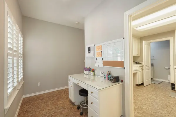 $819,999 | 2432 West Vine Street, Lodi, CA 95242